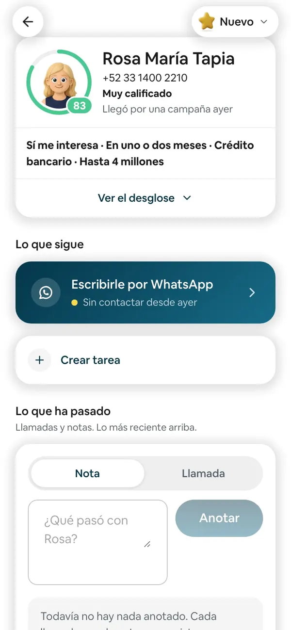 Ficha de Rosa María Tapia: anillo verde con 83, «Muy calificado», «Llegó por una campaña ayer», la línea «Sí me interesa · En uno o dos meses · Crédito bancario · Hasta 4 millones» y el botón Ver el desglose
