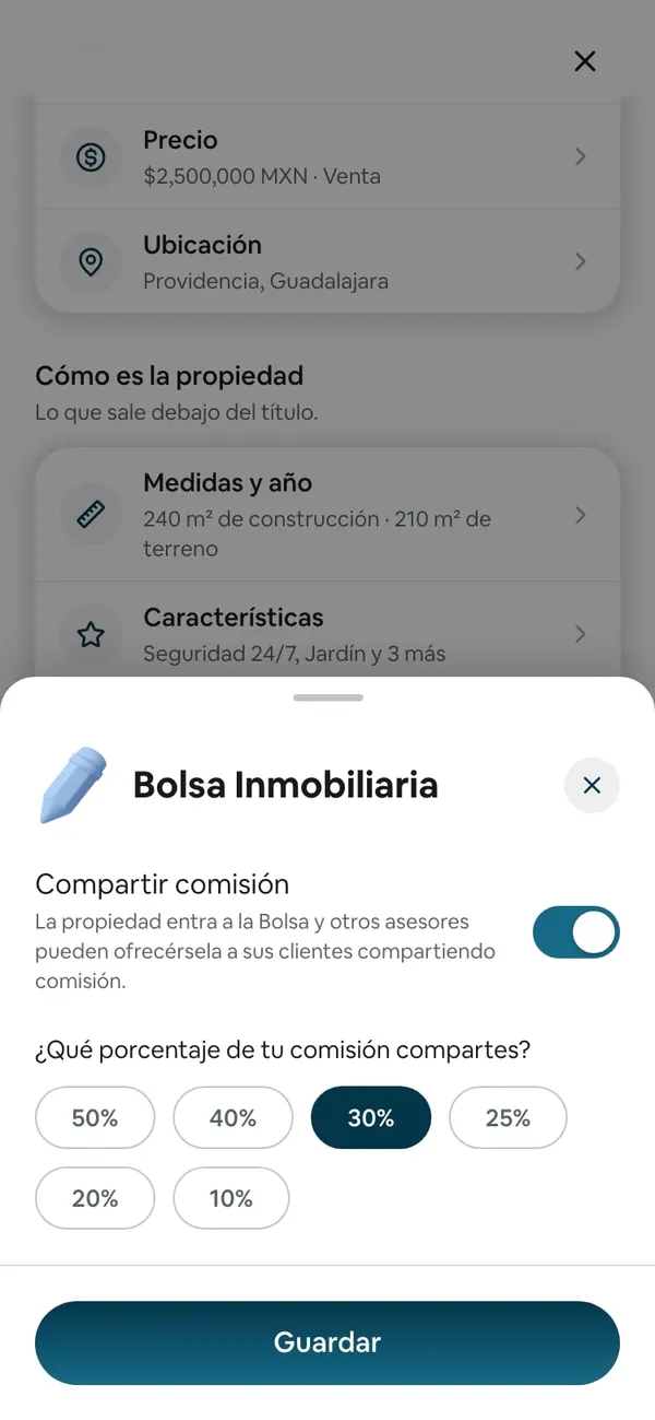 Hoja Bolsa Inmobiliaria con Compartir comisión encendido, 30% elegido en ¿Qué porcentaje de tu comisión compartes? y el botón Guardar