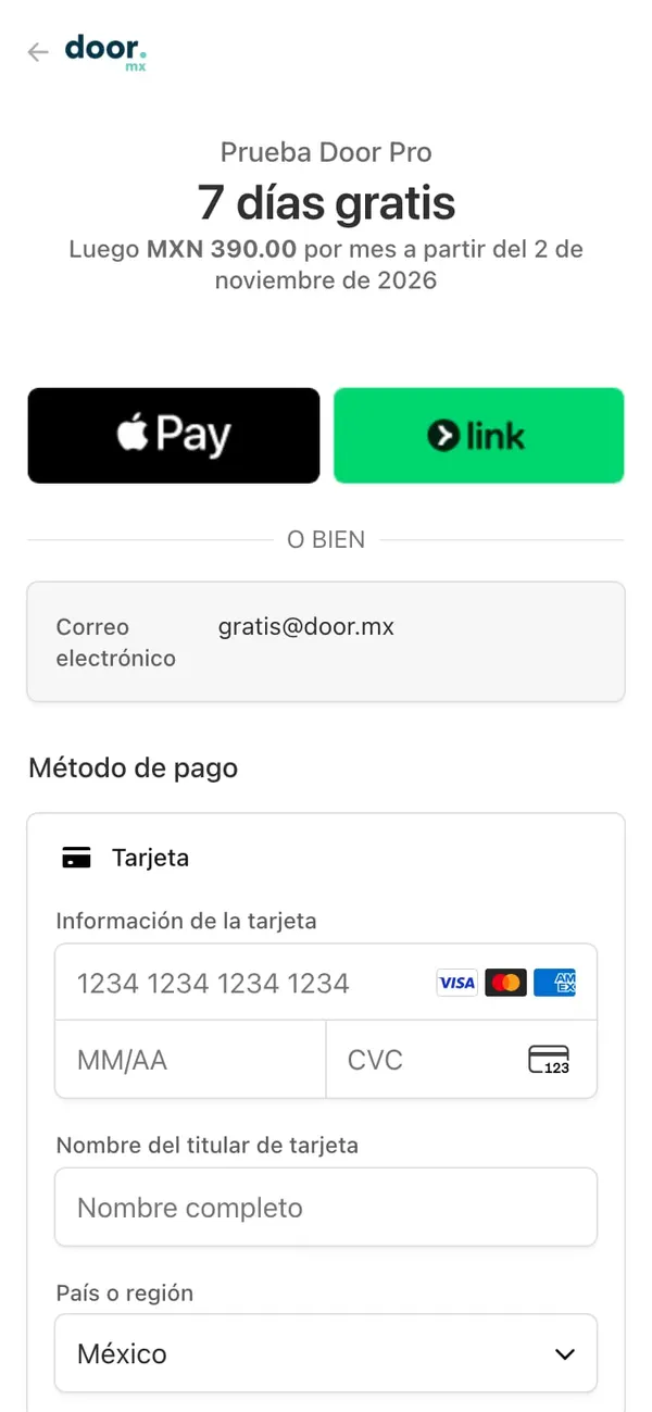 La página de pago de Stripe: Prueba Door Pro, 7 días gratis, «Luego MXN 390.00 por mes a partir del 2 de noviembre de 2026», con el método de pago con tarjeta