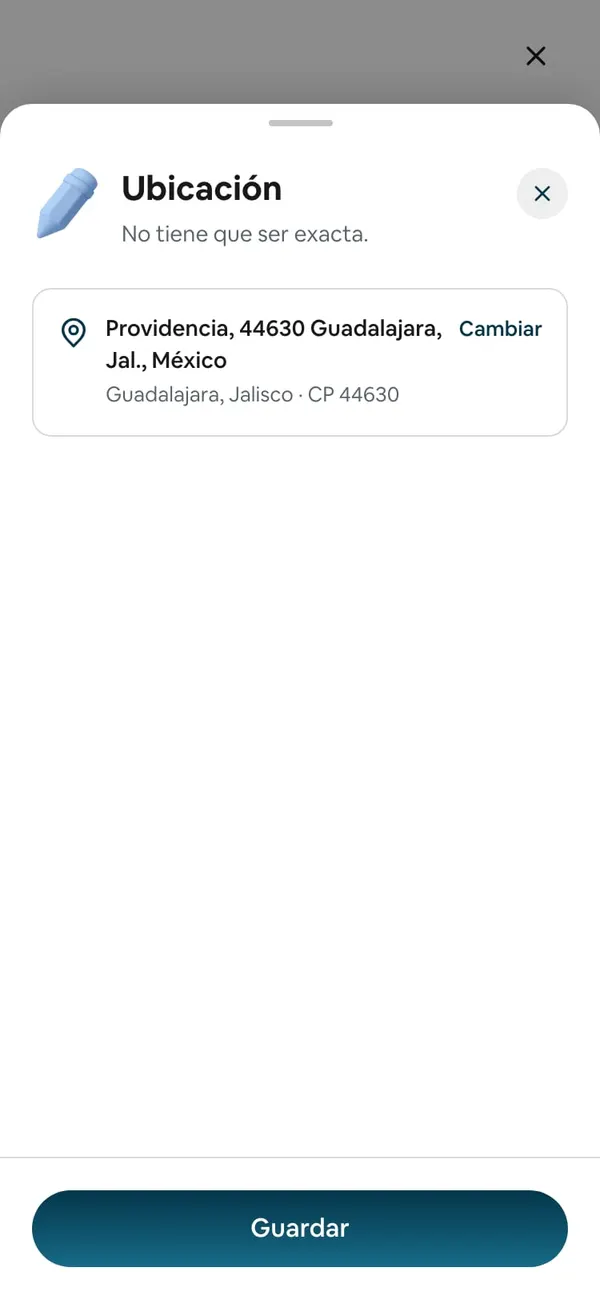 La dirección elegida, «Providencia, 44630 Guadalajara, Jal., México», con el botón Cambiar y Guardar encendido